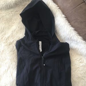 🎉PRICE REDUCED! Lululemon daily practice jacket.